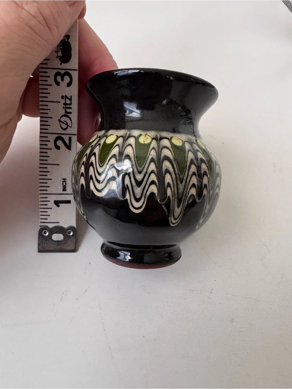 Bulgarian Troyan pottery collectibles miniature vase 🦋